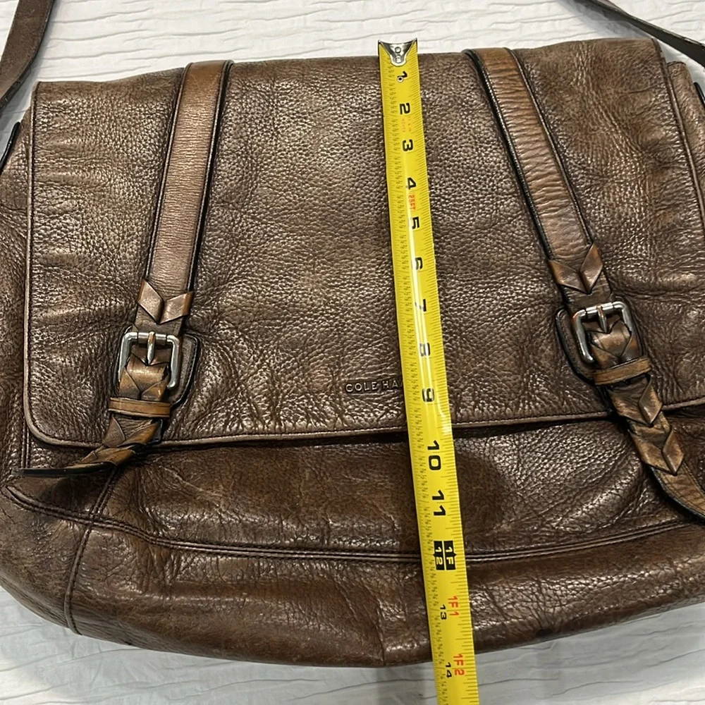 Cole Haan messenger bag brown distressed laptop book bag school bag‎ business